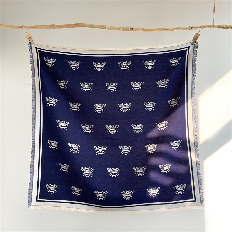 Herbst und winter neue temperament biene großen quadratischen schal urlaub stil kaschmir warmen schal schal_voghion.com