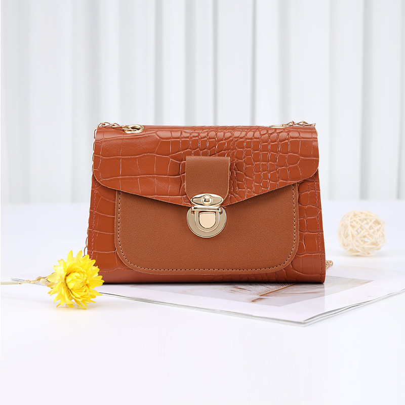 2022 nuevo bolso de mujer simple de moda bolso de hombro bolso de cadena fuente de fábrica de cabello recto image 12