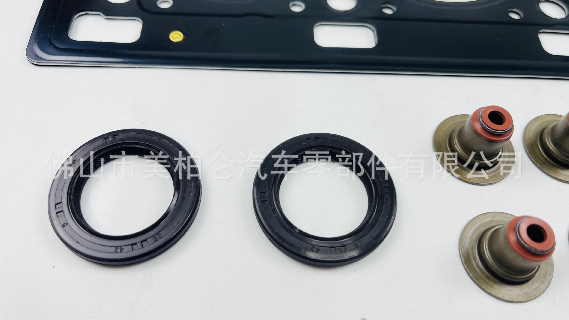 K4M Is Suitable for Nissan Platina, Renault Clio, Kangoo 1.6 16-Valve Repair Kit Intake Valve Exhaust Valve