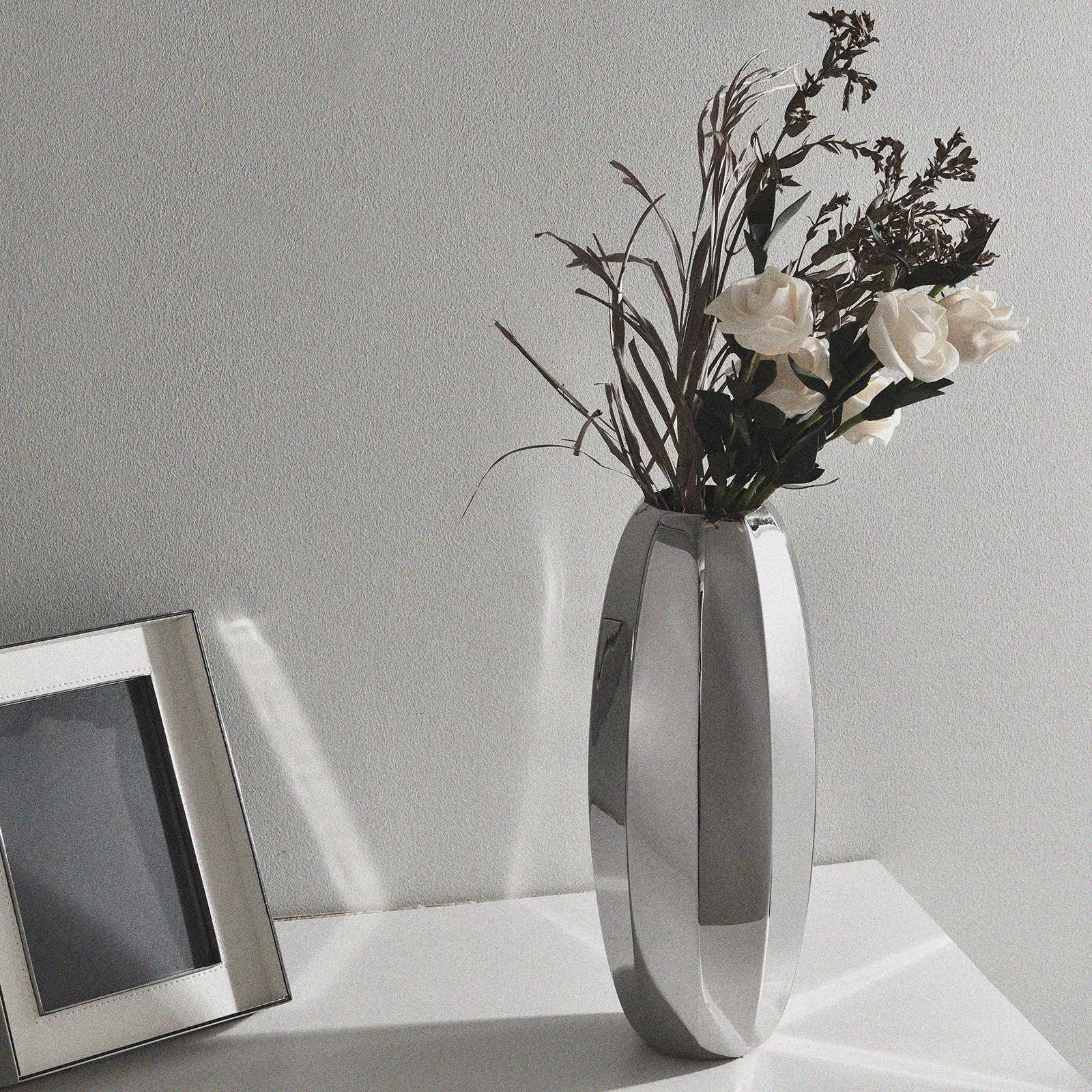 现代简约镜面花瓶摆件 客厅插花银色几何设计家居装饰 ins 风花瓶