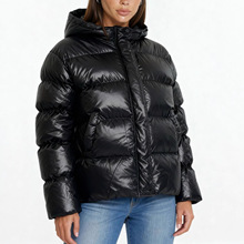 �F؛�W���ﶬ���e�Bñ�޷��޽q�A�����ׁ��R�d����վ�߶����\Ů�b