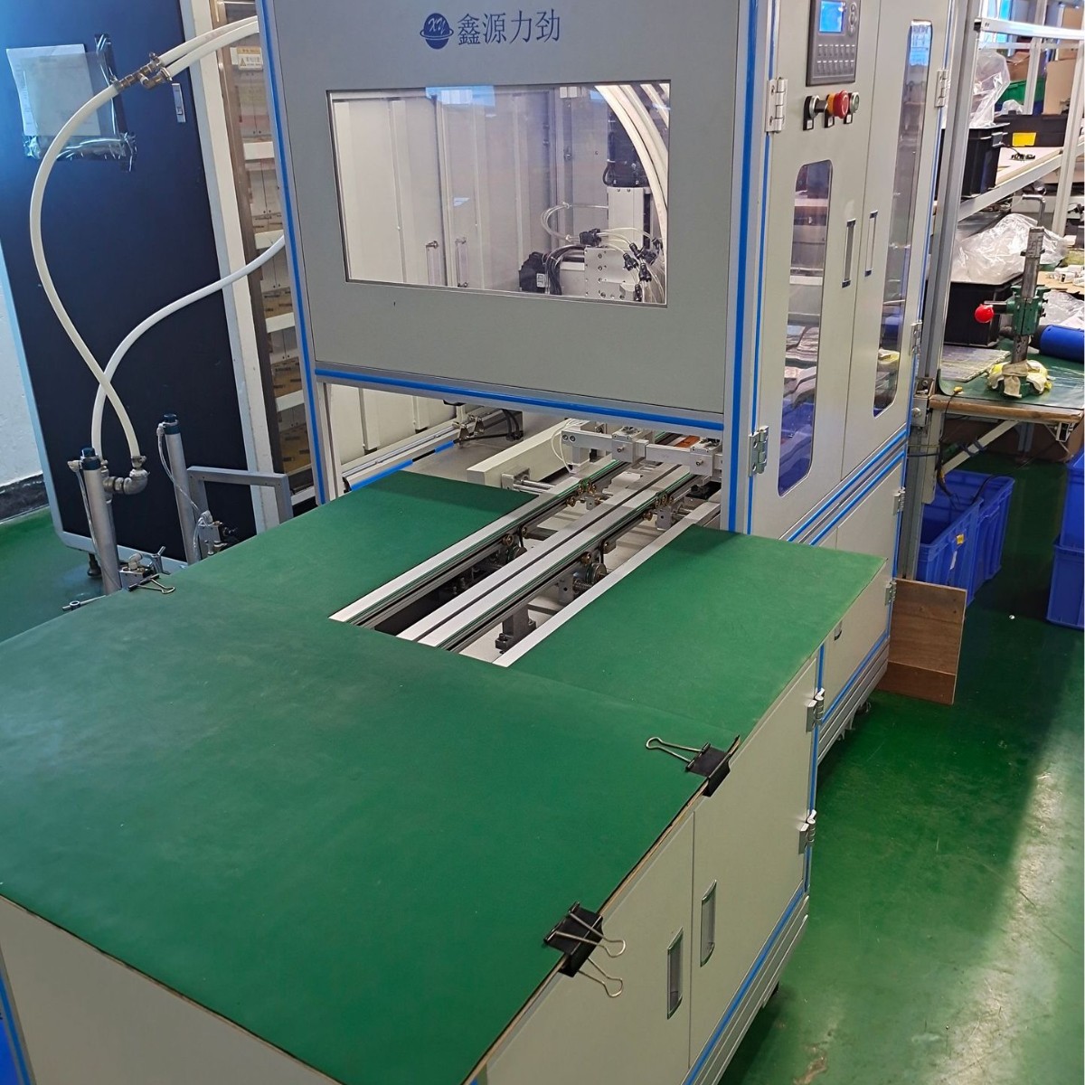 在线点胶机厂家PCB板自动点胶深圳自动点胶机厂家直销