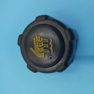 Su çəni qapağı 8200048024 21430-Ax300 Renault Qashqai