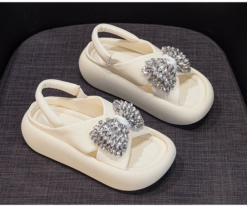 Sandal nữ quai chữ V đế xuồng cao 5 cm, nơ bướm đính đá lấp lánh — Màu be 5055, Màu vàng kim 5055 chi tiết 21