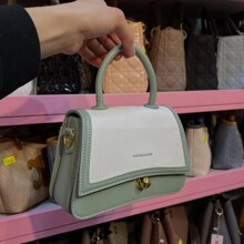 HandbagsŮʿ������r�п�؛Դ���lBags wholesale�������l�K���