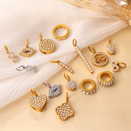 耳环;项链;首饰套装
