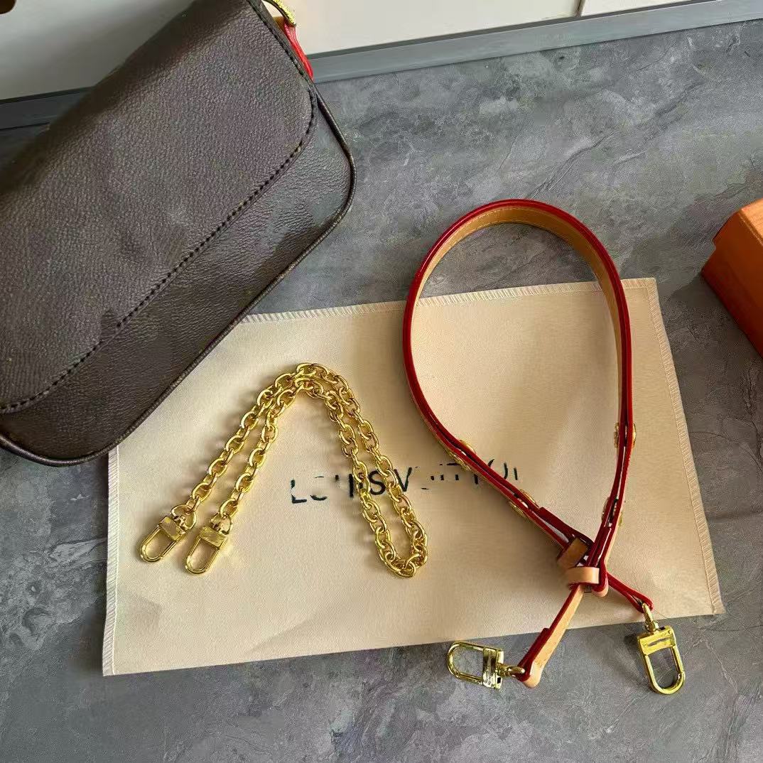 2025 New Small Bag Women's Fashion Retro Chain Shoulder Crossbody Bag Armpit High-End Small Square Bag Mahjong Bag