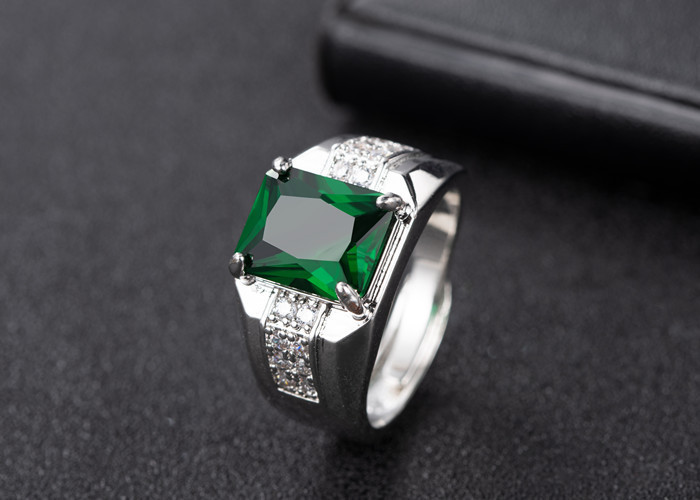 emerald European and American sapphire diamond green spinel trendy ringpicture3