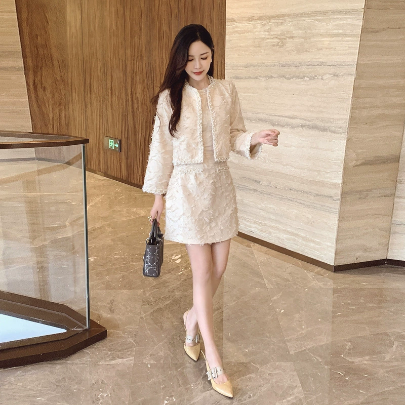 Autumn small set, skirt, Chanel style