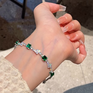 �Gɫ��� �¿�С���O���僰�K�ʯ���2023�����r�۾������KJ731