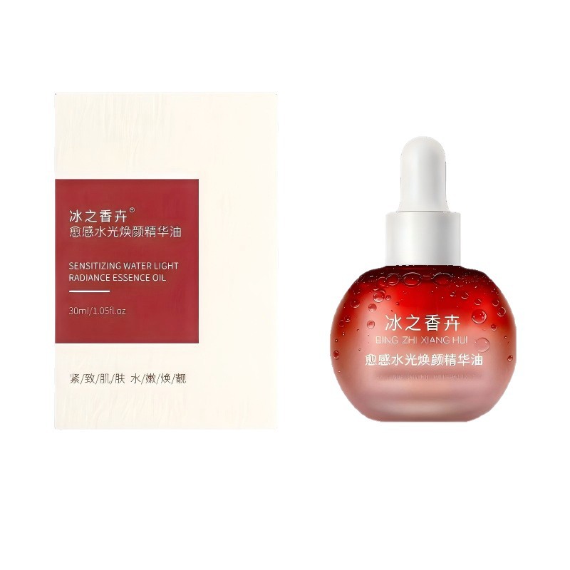 Masaje facial con aceite para la piel, refrescar la piel, rejuvenecer la piel, rejuvenecer la piel, rejuvenecer la piel, hidratar la piel, reparar la piel