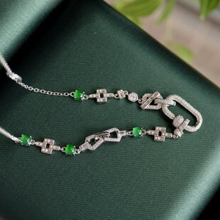 Natural jade universal clavicle sterling silver necklace jewelry Douyin jewelry e-commerce live broadcast wholesale first-hand supply