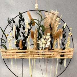 亚马逊永生花铁圈花环客厅呆柜装饰挂件真花手工铁圈创意挂饰道具