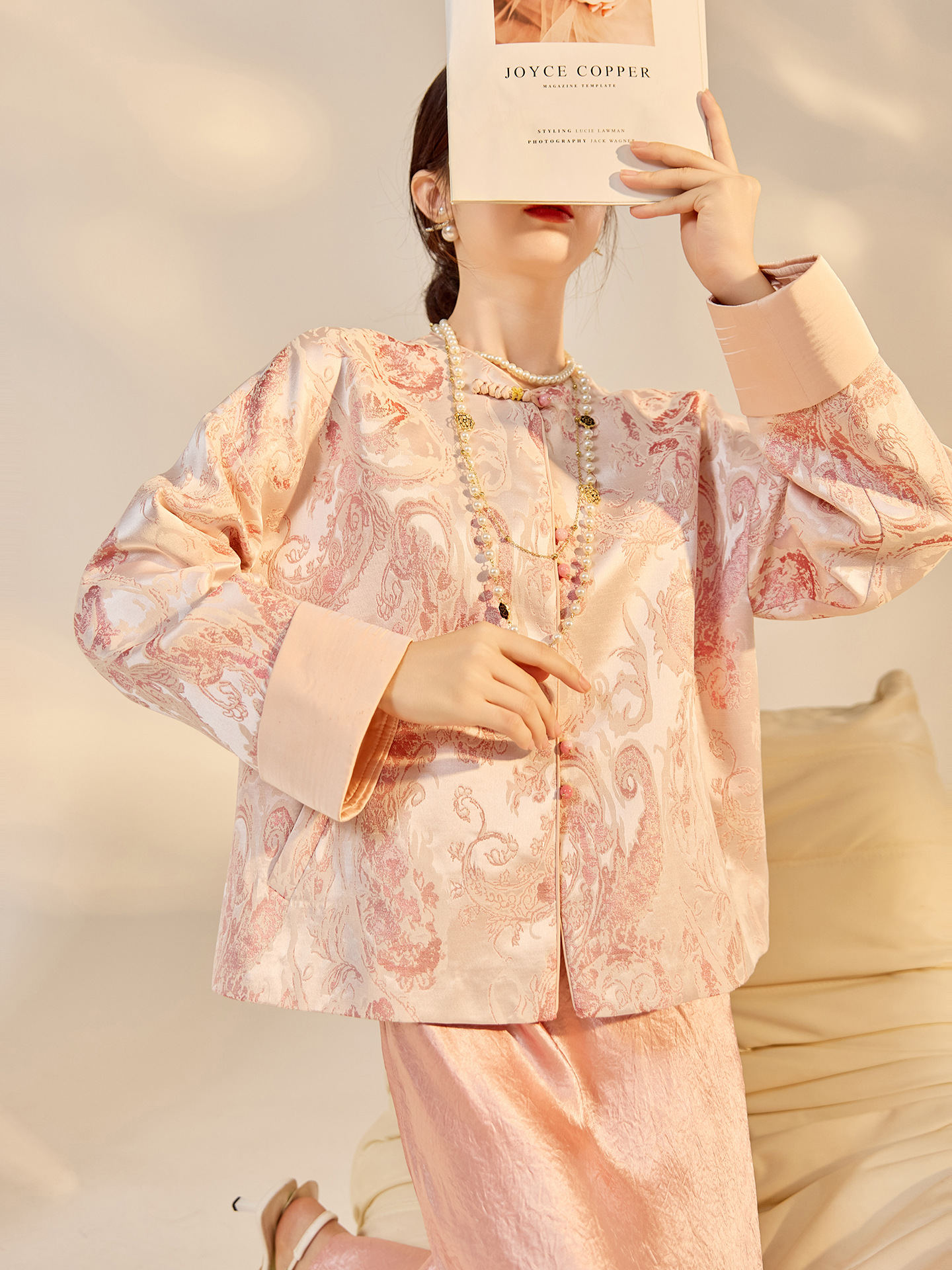 Áo khoác nữ kiểu Trung Hoa mới, chất liệu jacquard họa tiết nổi, phối khuy cài, form suông thu đông N9025 — Miju [phiên bản cotton], Hồng nhạt [phiên bản cotton], hồng nhạt, cơm cam