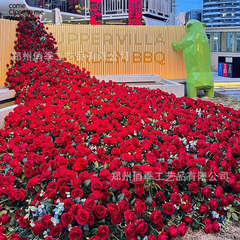 Franela de flores artificiales Cascada de rosas Decoración de flores falsas Pared de fondo Red de celebridades perforada Decoración de rosas Centro comercial Pared de cártamo