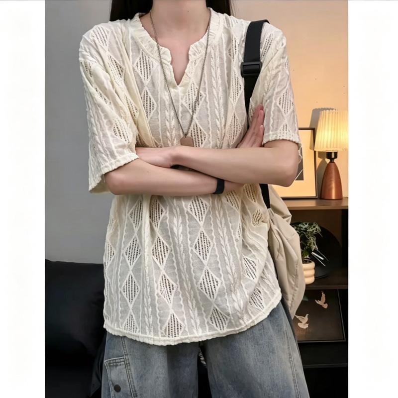 American old money style hollow mesh V-neck T-shirt for men and women, versatile and breathable short-sleeve top for summer, trendy and stylish half-sleeve shirt