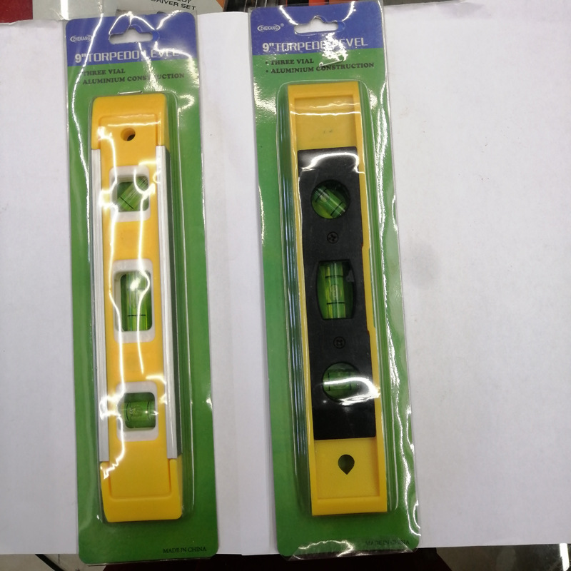 供应多款鱼雷型水平尺 塑料水平尺 铝合金水平尺 测量工具水平仪