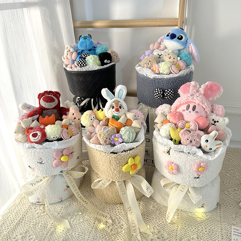 Creative LED-illuminated Doll, Plush Simulation Flower Bouquet, Adorable Handheld Doll, Perfect Gift for Girlfriend on Qixi Festival or Valentine's Day
