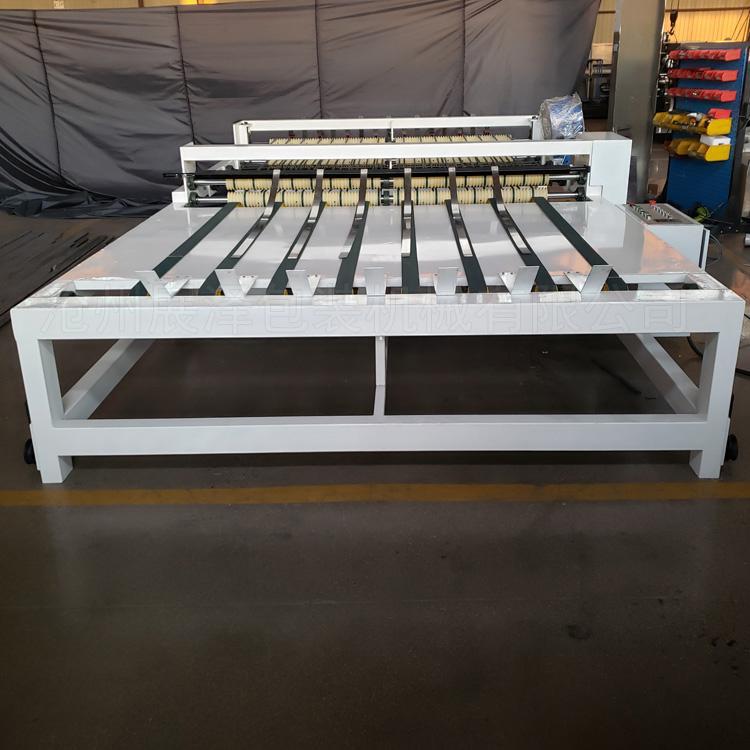 供应纸箱机械设备全套 简易型瓦楞纸板收纸机九星