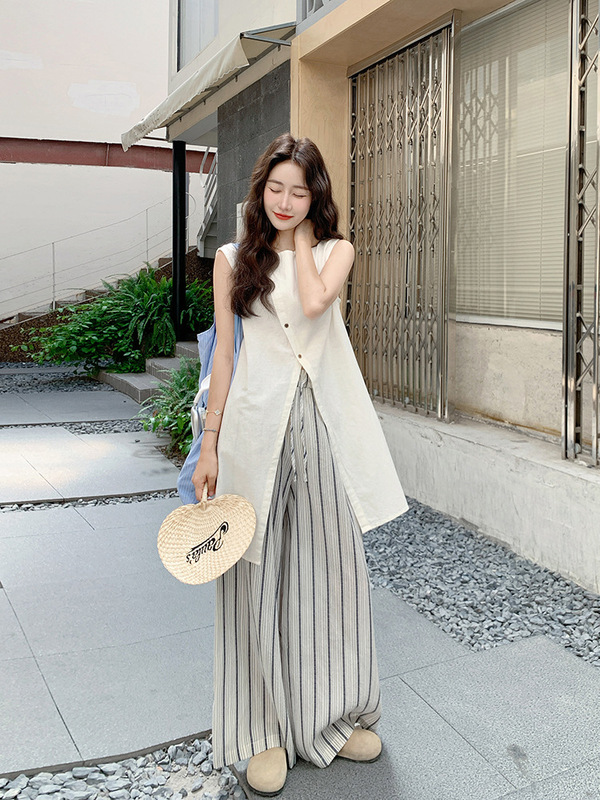胖mm特大码300斤高级松弛感套装女夏季新款背心条纹阔腿裤两件套|undefined