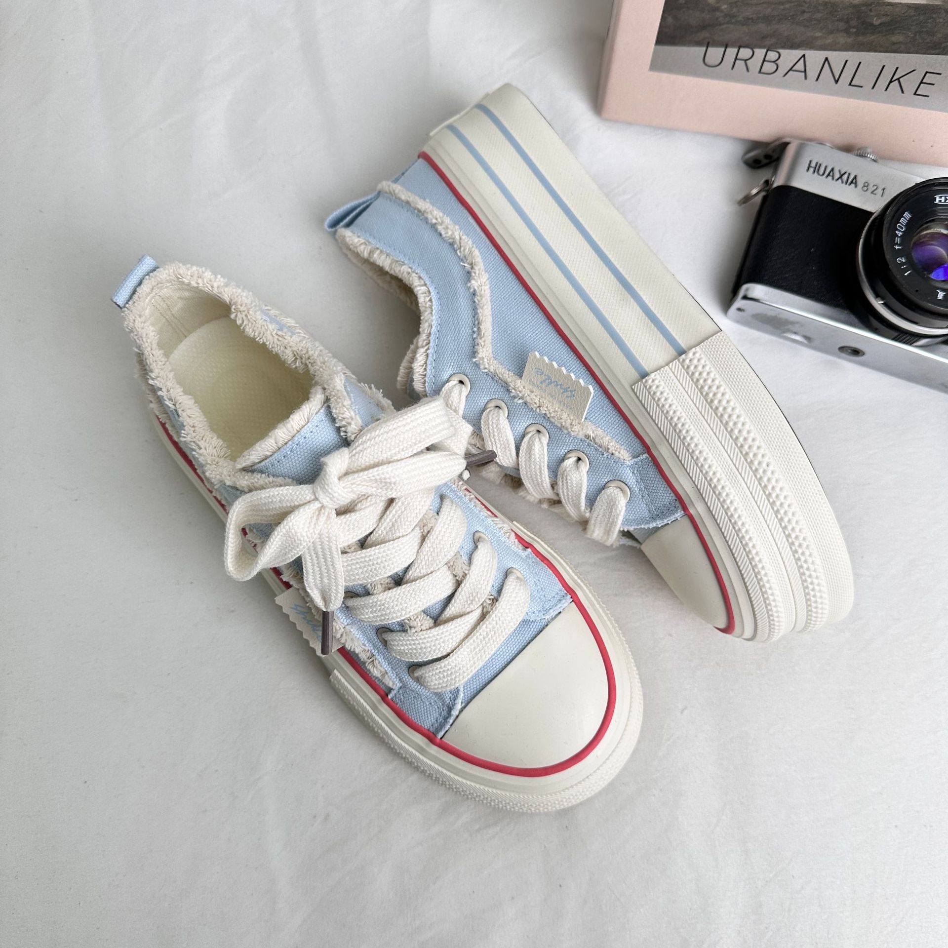 Yuanbo 2025 primavera y verano nuevos zapatos de lona de suela gruesa para estudiantes, zapatos casuales de todo fósforo, borlas, zapatos de mujer de tendencia