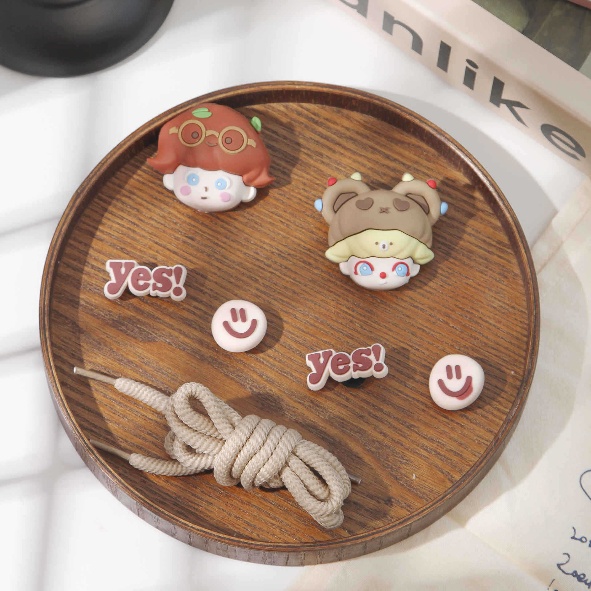 Removable trendy holey shoes accessories cartoon shoe flowers creative cross-border shoe clips new cute and luxurious couple