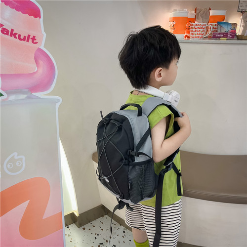 儿童双肩包2022新款撞色小男孩幼儿园书包韩版女孩宝宝学前班背包