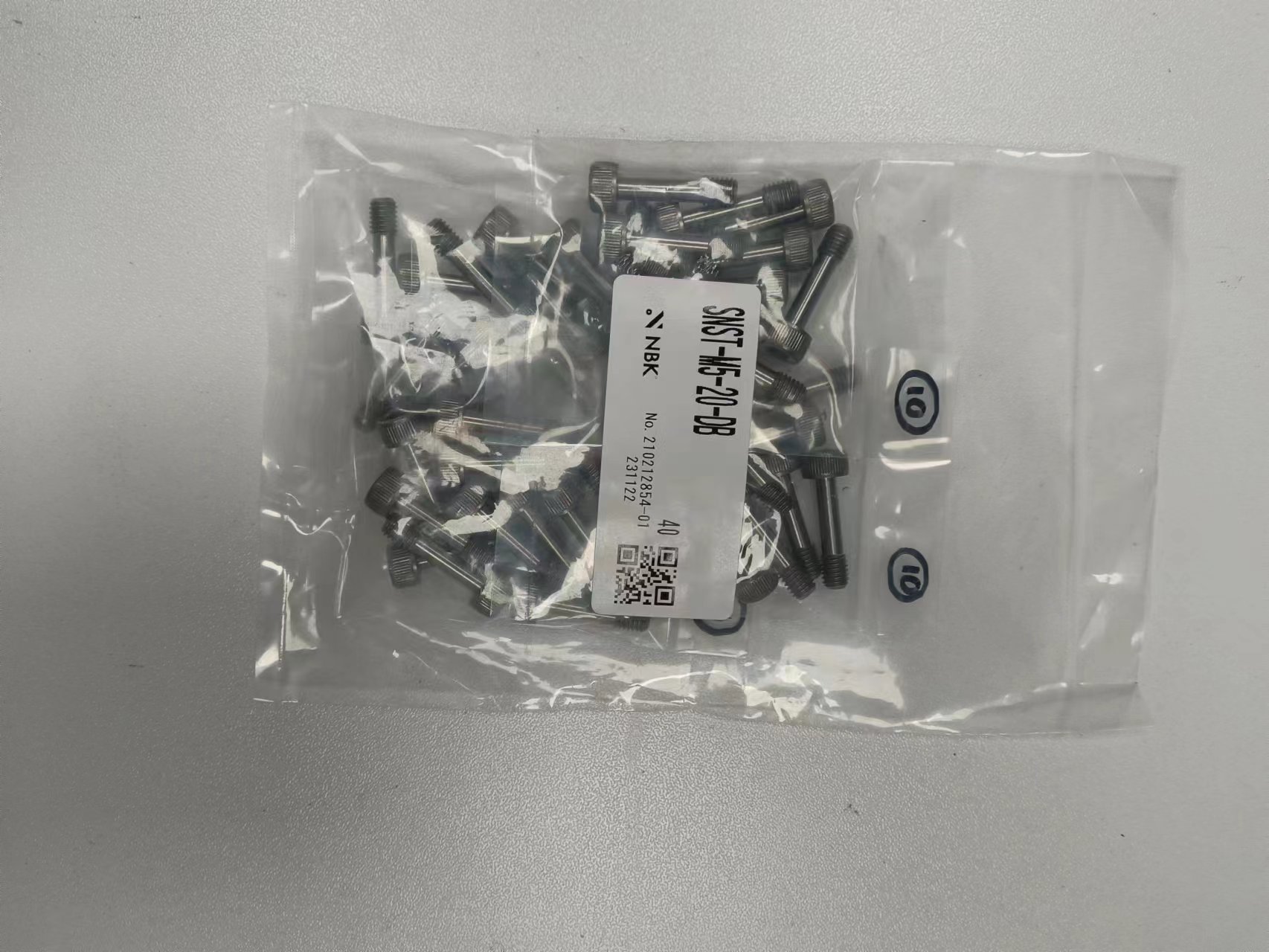 中崎科技经销 日本NBK锅屋 止动螺栓 SNST-M5-20-DB 用于机械工程