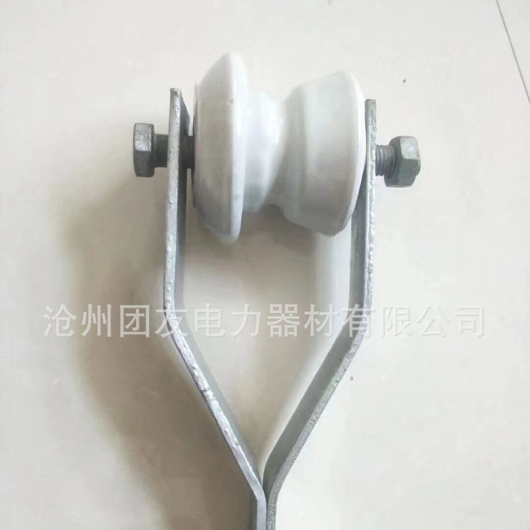 低压农网ED-1蝶式瓷瓶绝缘子直销，茶台瓷瓶ED-1绝缘子批发供应