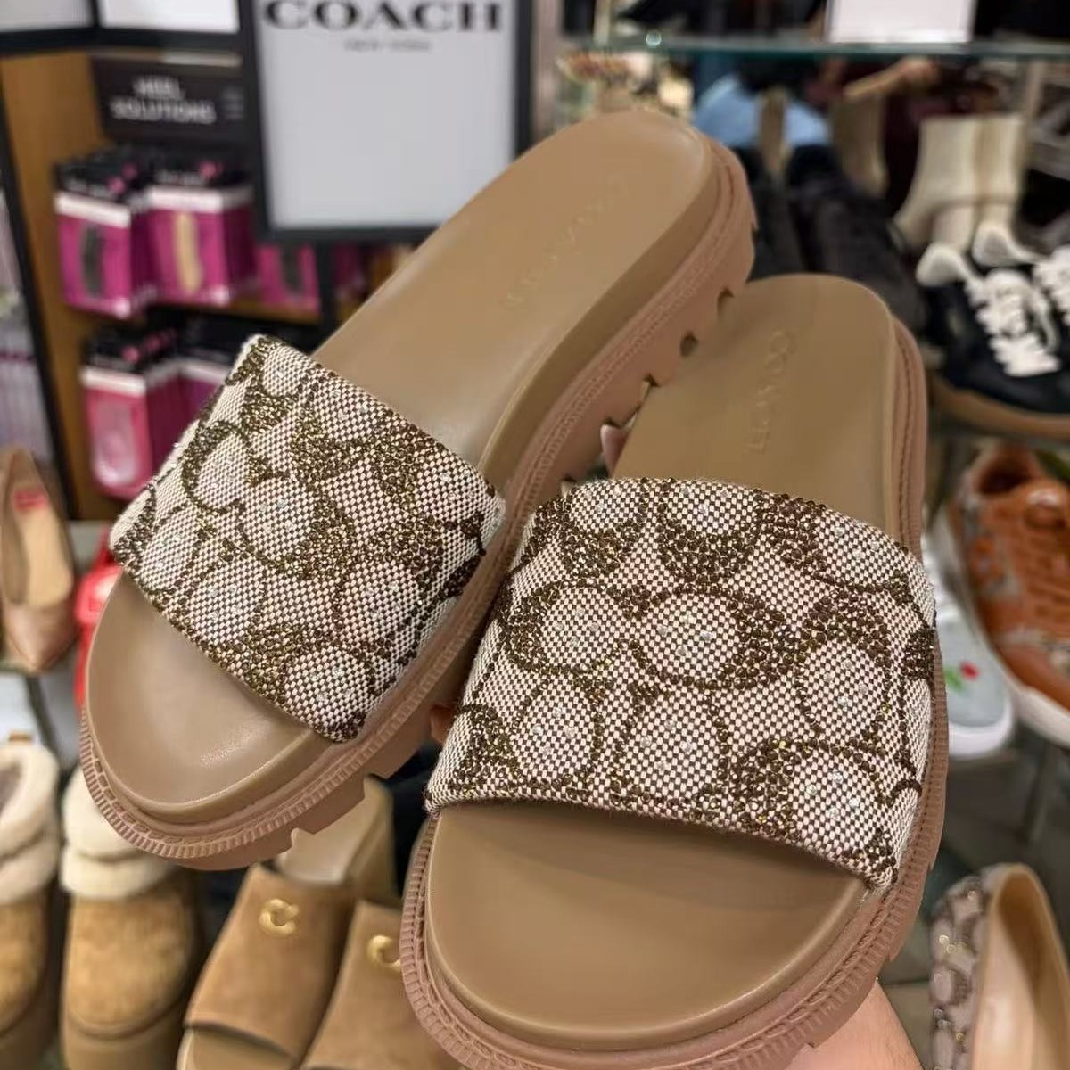 2026 Summer New Versatile Casual Simple Guangzhou Cross-Border Thick-Soled Chanel-Style Slip-On Sandals High-End Sandals