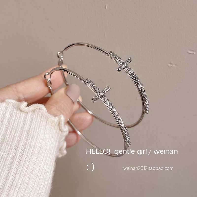 75# cross rhinestone silver hoop earrings