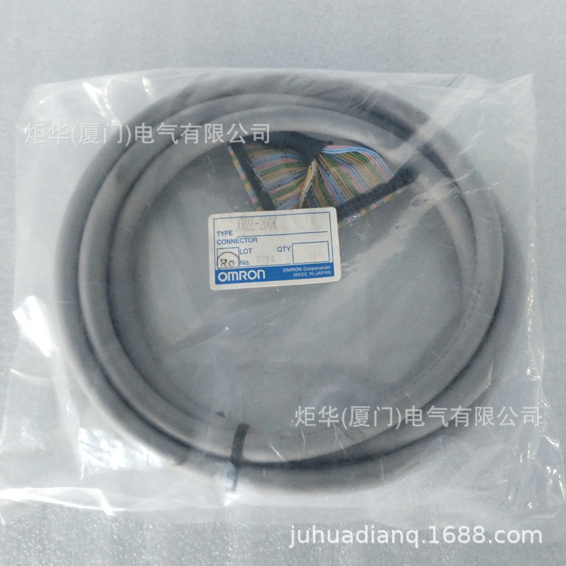 XW2Z-200K接头电缆XW2Z系列OMR0N全新原装未拆封质保一年