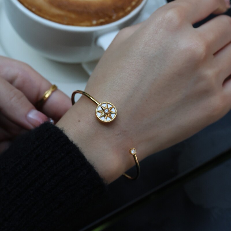 French Medieval Style Bracelet Rose Gold Eight-Pointed Star Compass Diamond Bracelet Double-Sided Mother-Of-Pearl Pink Opal for Women