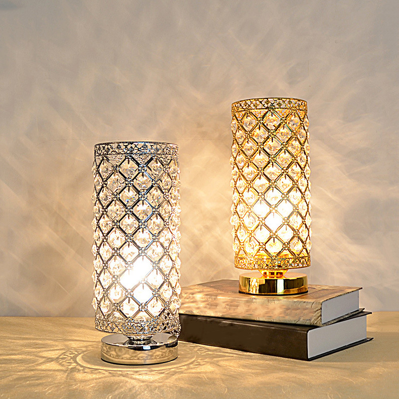 Transfronterizo exclusivo moderno minimalista lámpara de mesa de cristal comedor sala de estar dormitorio lámpara de noche Arte Creativo Decoración Luz de la noche
