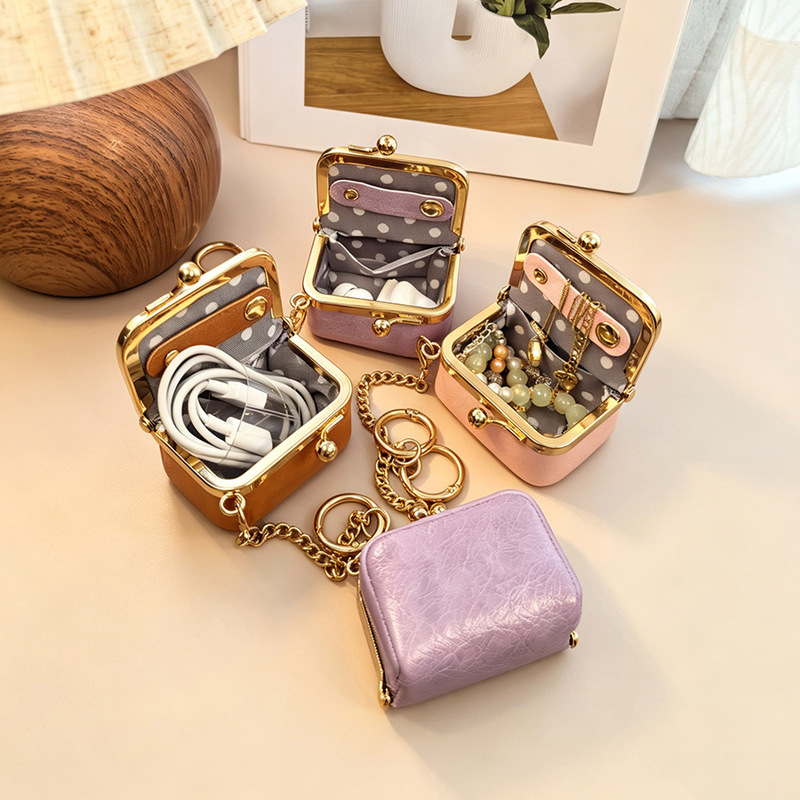 New PU leather compact jewelry bag for rings, necklaces, earrings, and accessories, mini lipstick bag, coin purse New PU leather compact jewelry bag for rings, necklaces, earrings, and accessories, mini lipstick bag, coin purse