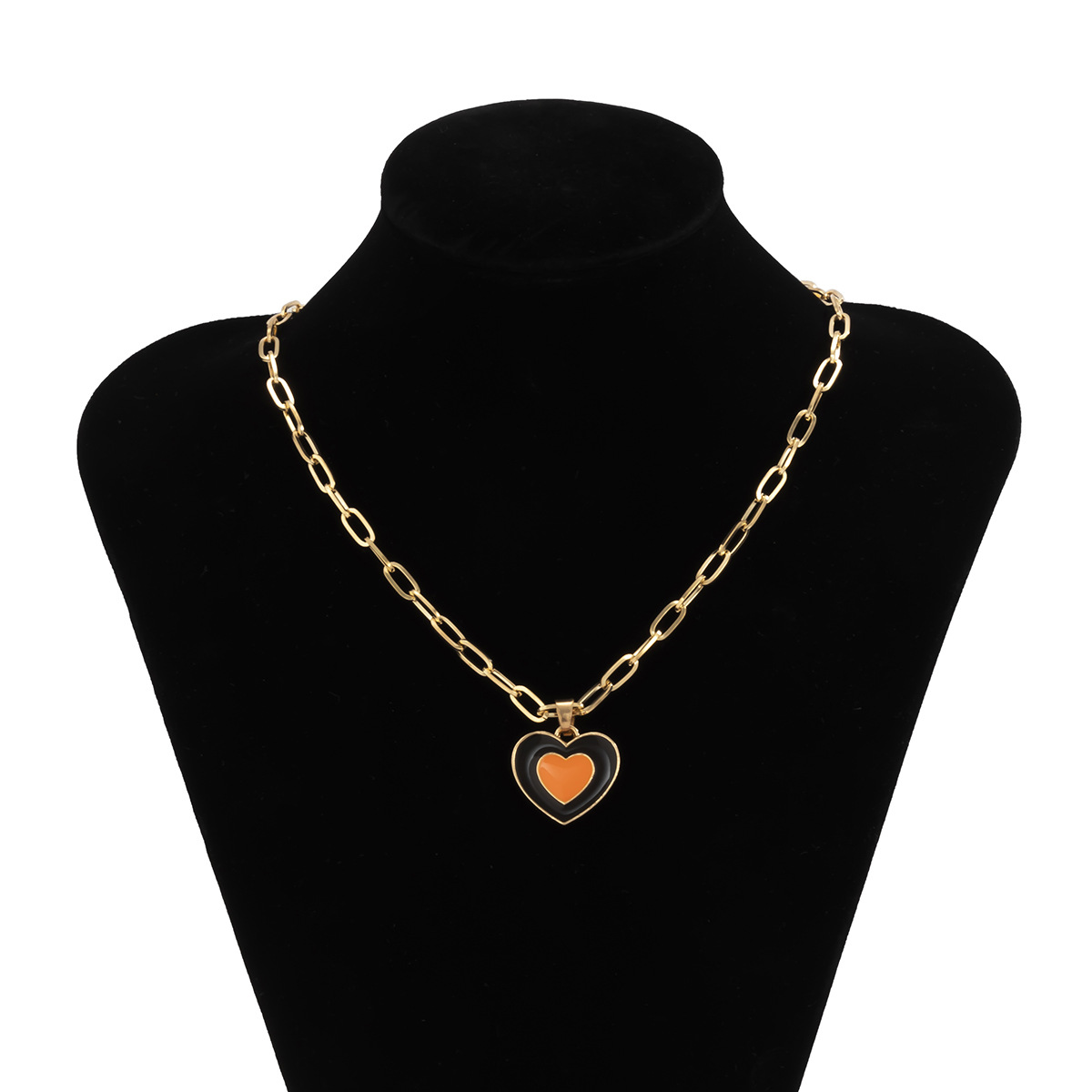 Retro Heart Multi-element Necklace Wholesale Nihaojewelry display picture 9