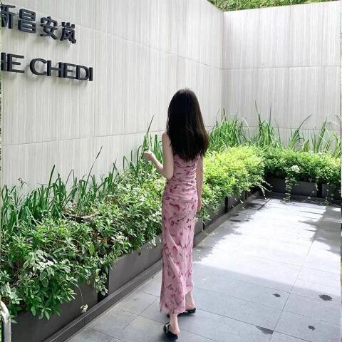 Beach Vacation Pink Floral Strappy Dress for Women 2025 Summer New Model Fitted Elegant Exquisite Sleeveless Long Dress