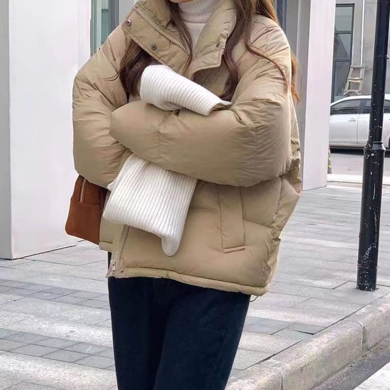 카키색