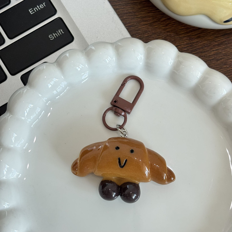 碱水贝果面包挂件可爱包包装饰吊坠百搭书包包挂饰个性创意钥匙扣|undefined