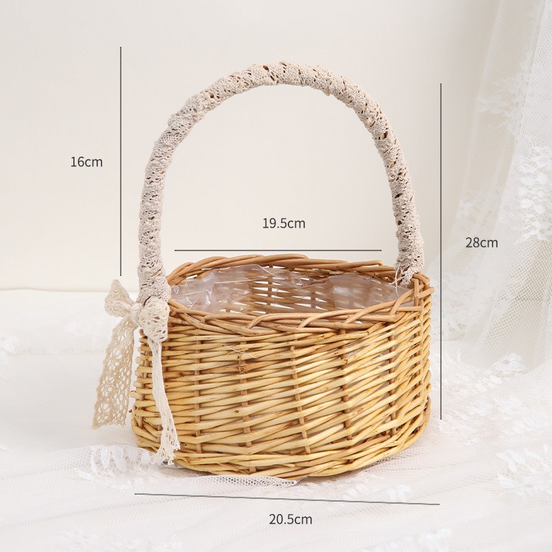 Cesta de flores con asa de encaje, cesta de bambú tejida para floristas, embalaje DIY, pequeña cesta de bambú para ramos y flores secas.