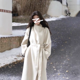 女式毛呢外套;其他短外套;小西装