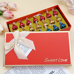 kisses�Õr�ɿ���21���Y���b��Ů���|�����չ��նY����ֶY�ЊA��