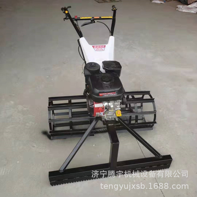 现货汽油手推式扒灰机 水泥地面摊铺机 手拉式摊灰机价格