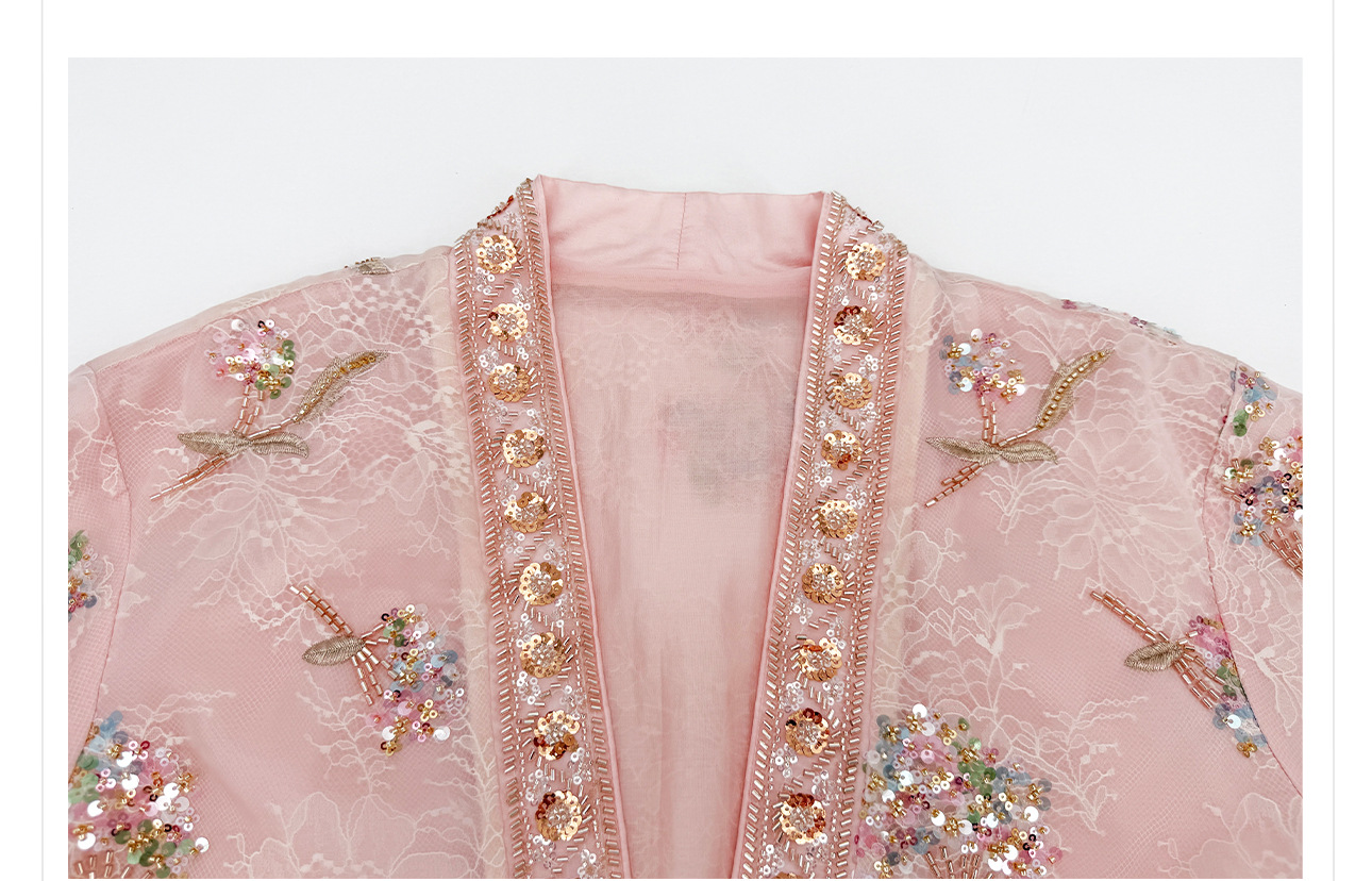 Bộ áo khoác thêu jacquard kết hợp đầm dây lụa phong cách Tân Trung thức — bộ đồ, đầm dây, Áo khoác màu hồng chi tiết 18