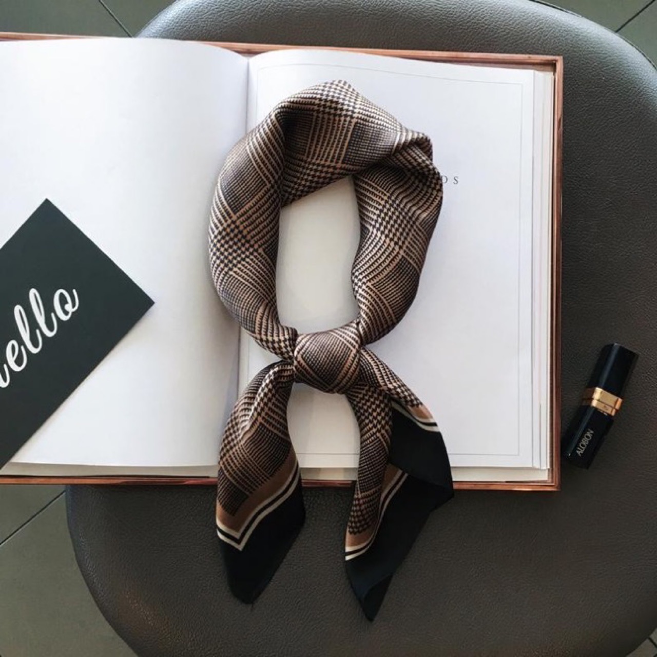 Winter Black Flower Countryside Women's Spring Square Printed Plain Decorative Scarf_voghion.com