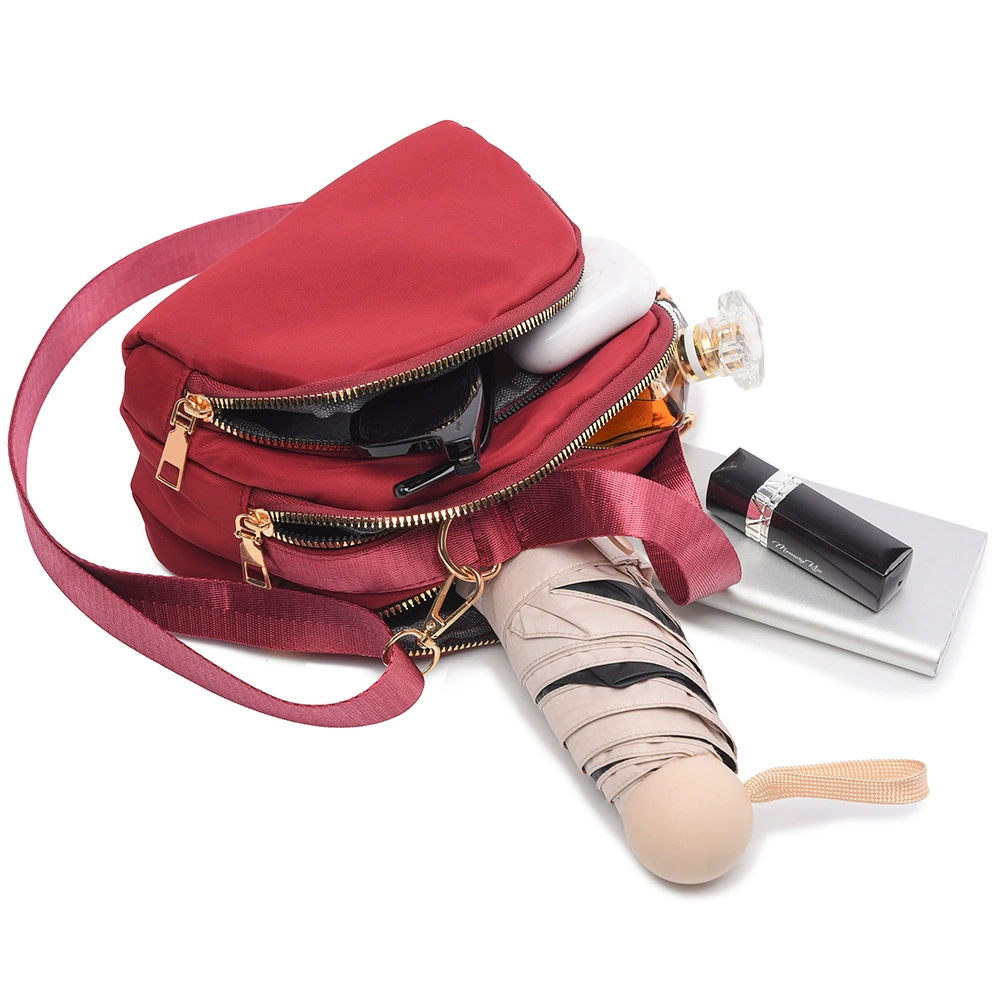 Маленькая нейлоновая сумочка, плечевой кожан bag strap, один плечо, бумажник, простой и элегантный дизайн