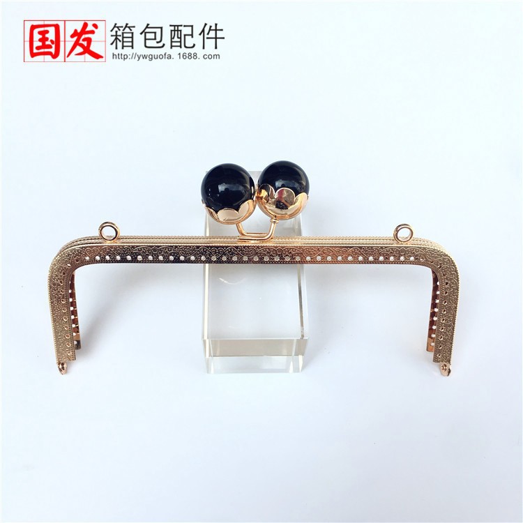 No en stock: 20,5 cm cuadrado relieve de loto cabeza de perla oro ligero cabeza de perla 0557 - QJ