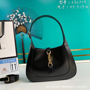 ���Q���Njackie �W���͹�1961ϵ���R㕿�Ҹ�°��μ�б���Ů��