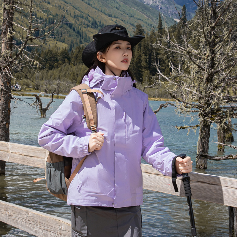 Ropa de asalto al aire libre para hombres de alto nivel otoño y invierno 3 - en - 1 ropa de montaña caliente a prueba de salpicaduras sin flúor nueva mujer