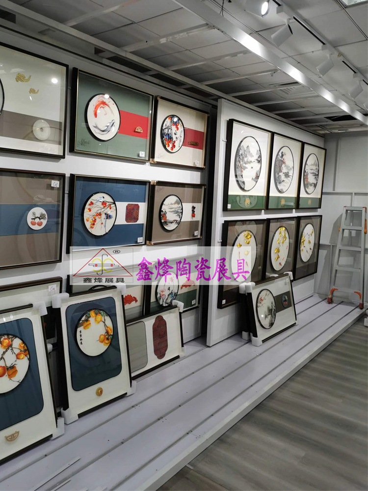 抽拉挂画展示架　画框推拉柜展示架　海报展柜　平推拉瓷砖展架